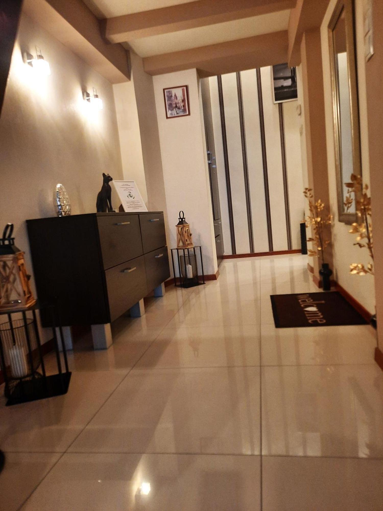 Luxury Senate Apartment Краков Экстерьер фото