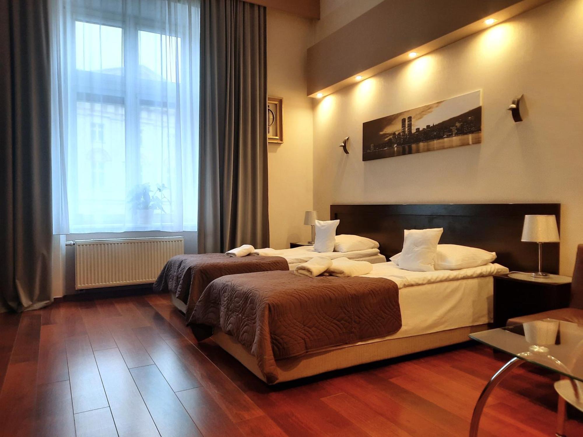 Luxury Senate Apartment Краков Экстерьер фото